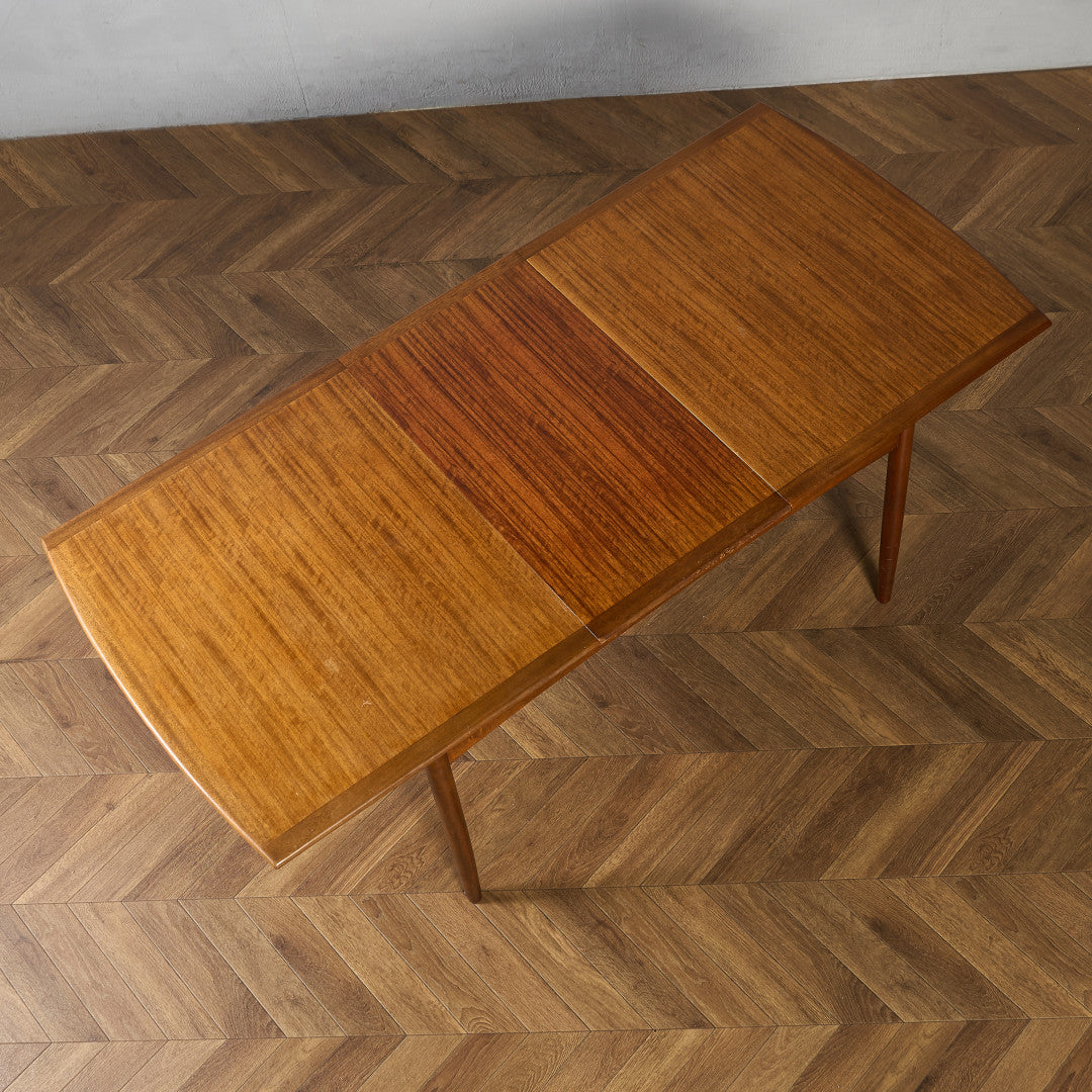 ブラジリア エクステンション ダイニングテーブル (4397)