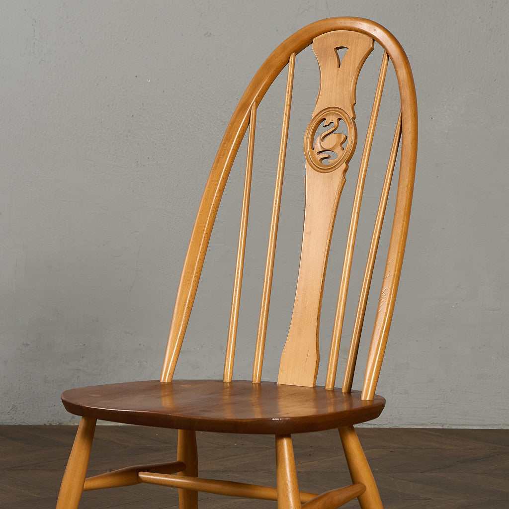 スワンバックチェア  ラウンドゴールドラベル