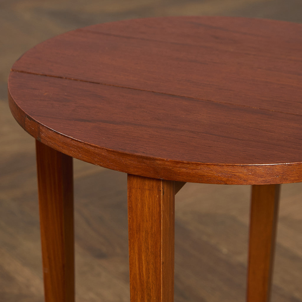 Novy Domov ヴィンテージ ネストテーブル