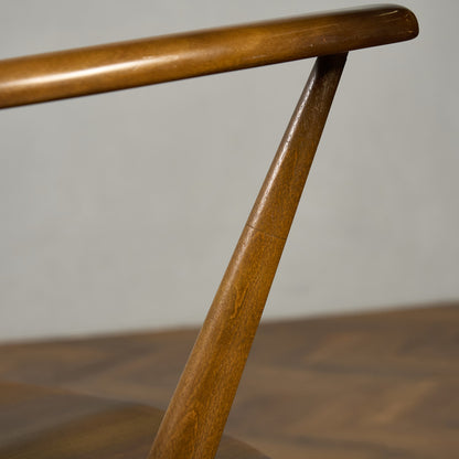 ヴィンテージ クエーカー アームチェア ラウンドゴールドラベル