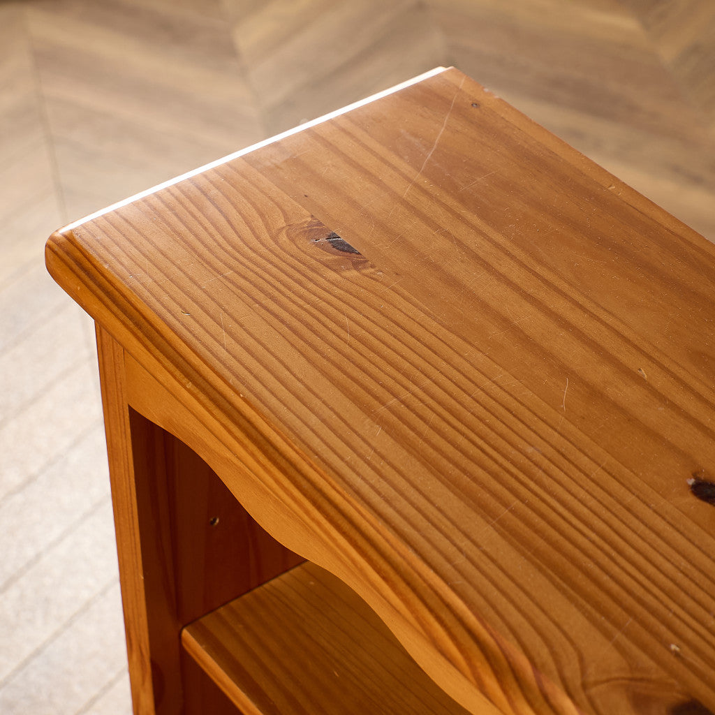 カントリースタイル ブックシェルフ