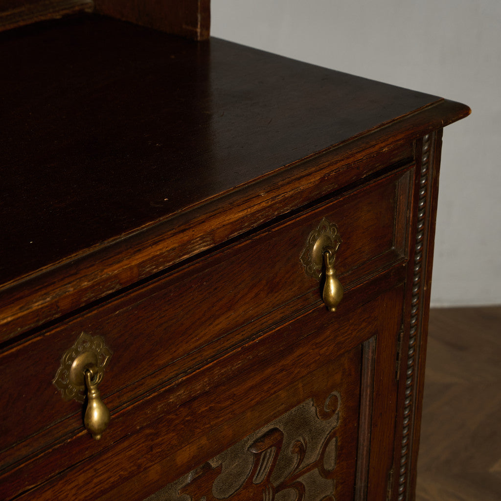 英国 クラシック ウェルシュドレッサー  食器棚