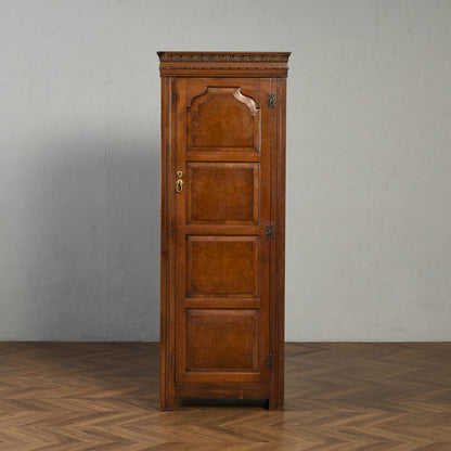 英国 クラシック ワードロープ