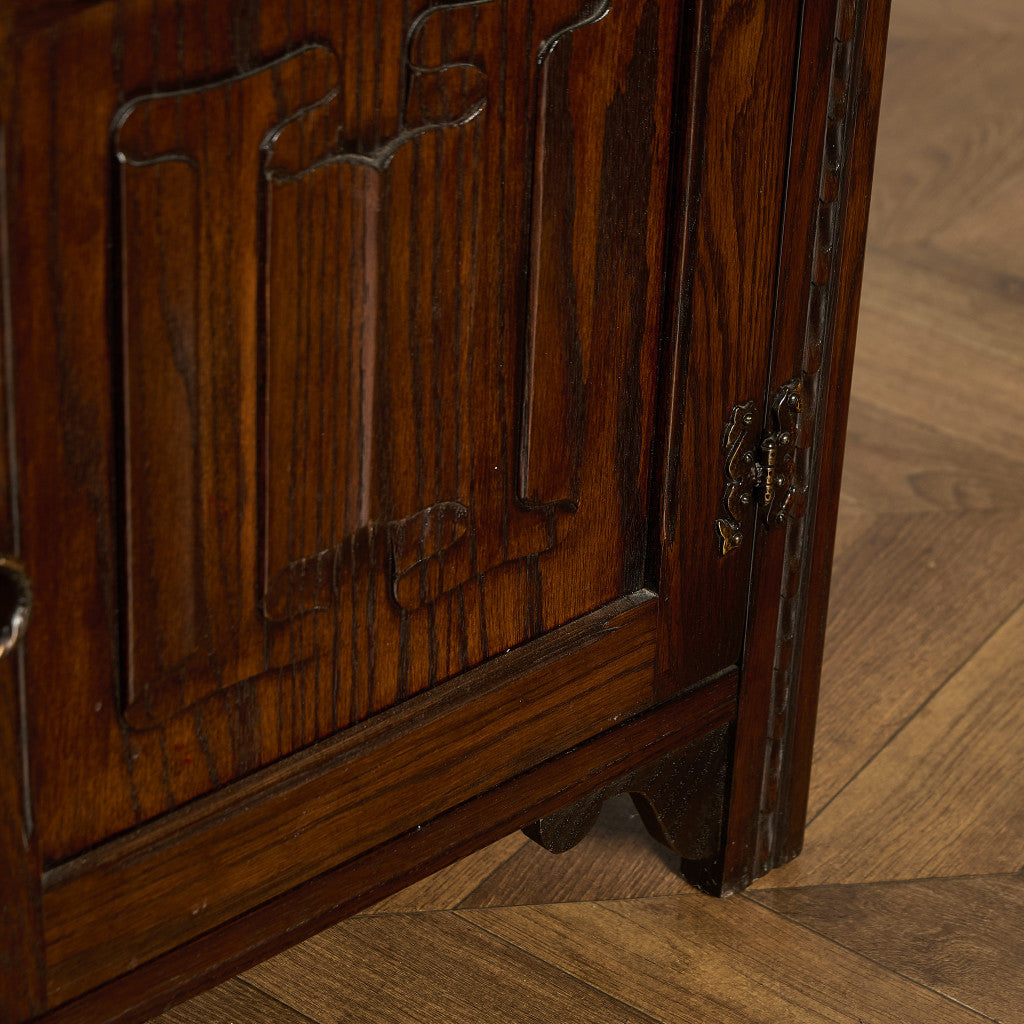 ガラス キャビネット