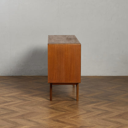 Fresco ヴィンテージ 脚付き サイドボード (4072)