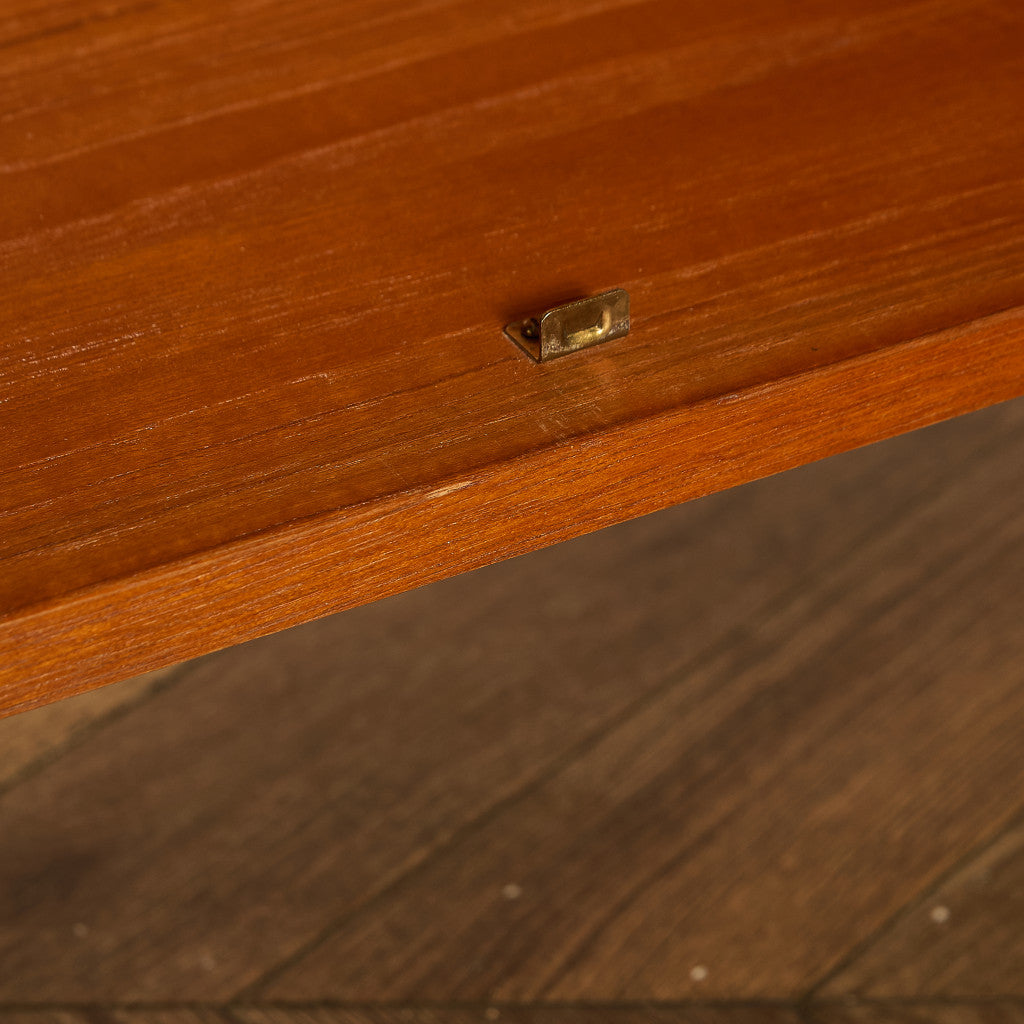 Fresco ガラス ブックケース カスタム アイアン ヘアピンレッグ