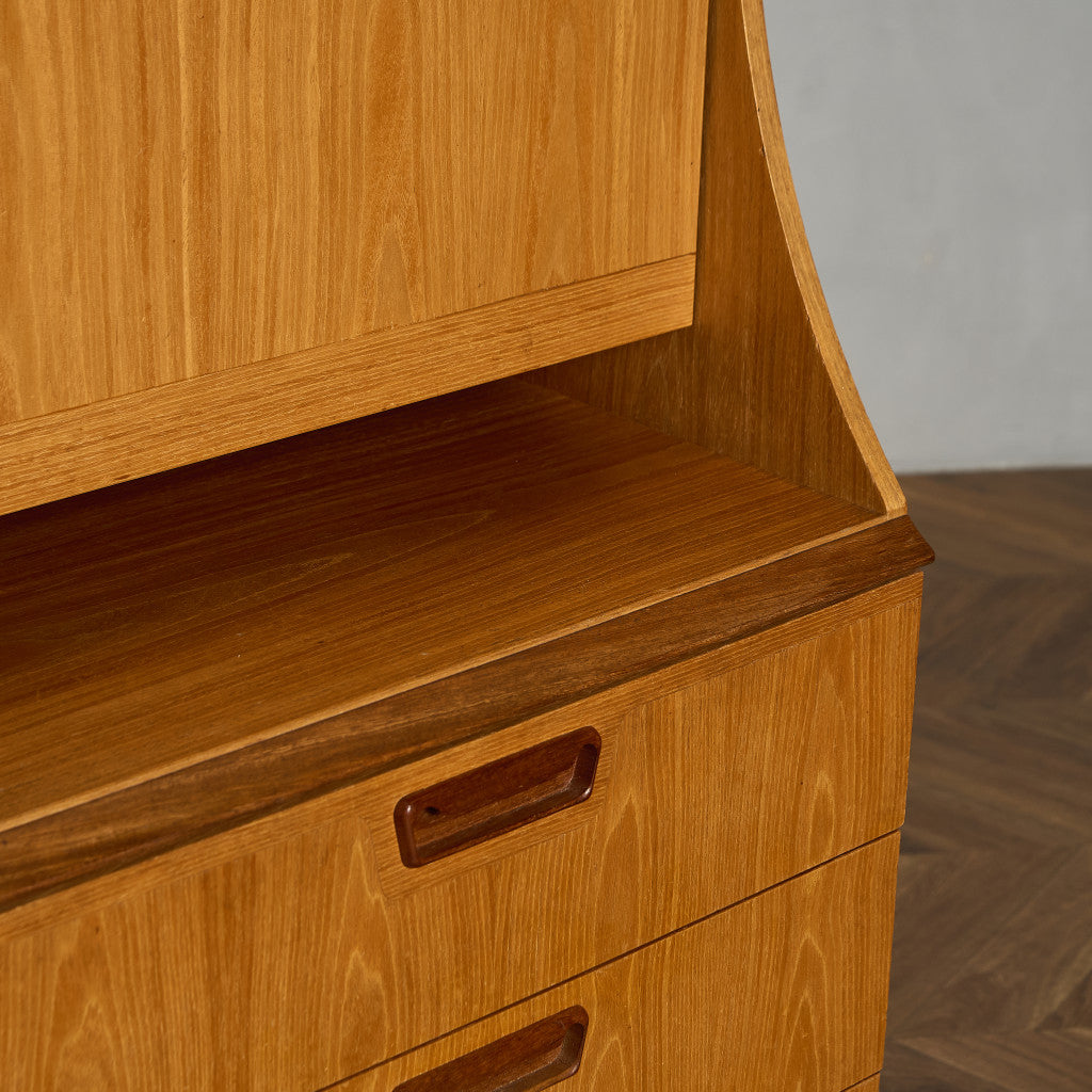 英国 ヴィンテージ ハイサイドボード ハイボード