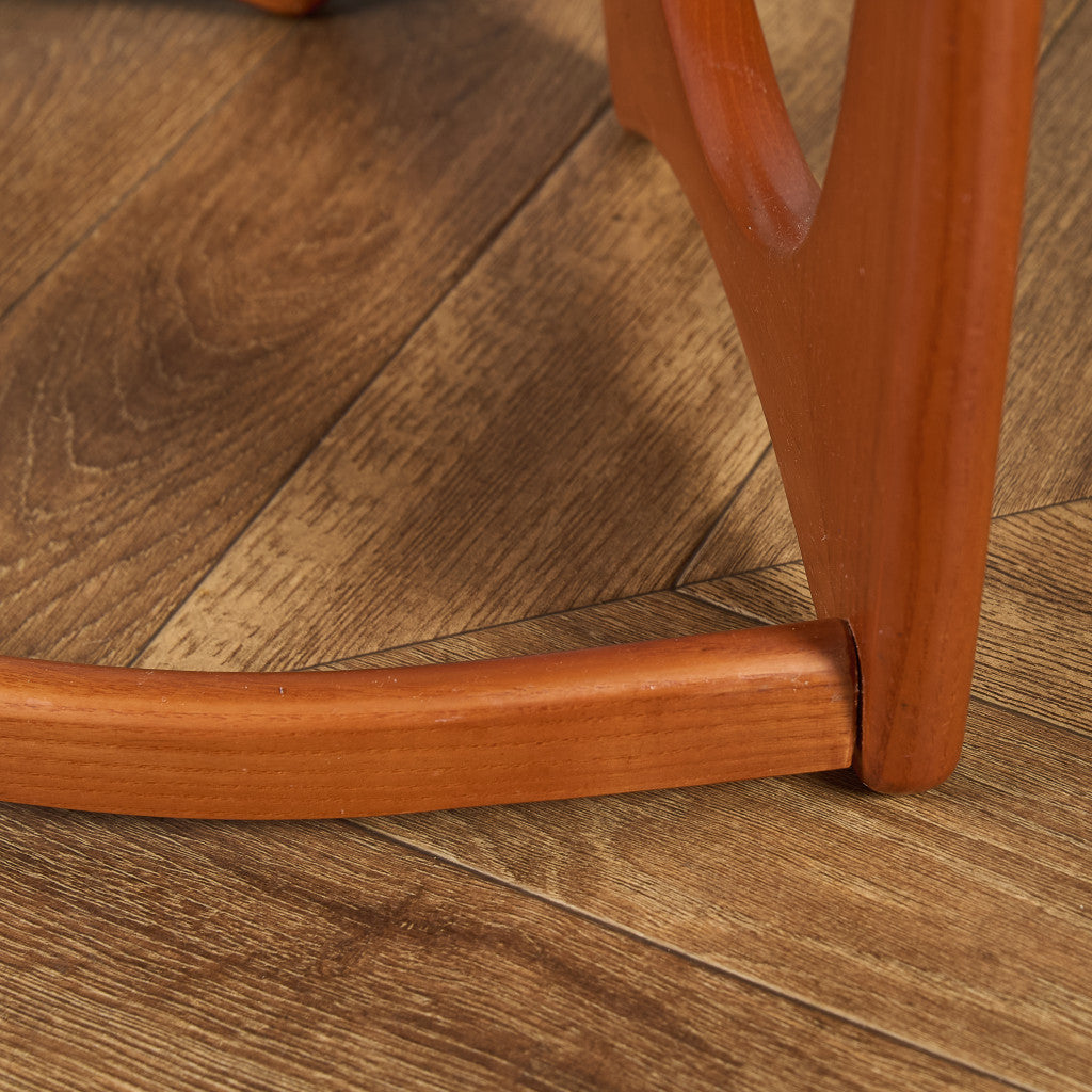 ヴィンテージ ガラストップ ネスト コーヒーテーブル