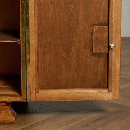 英国 クラシック ベッドサイド キャビネット