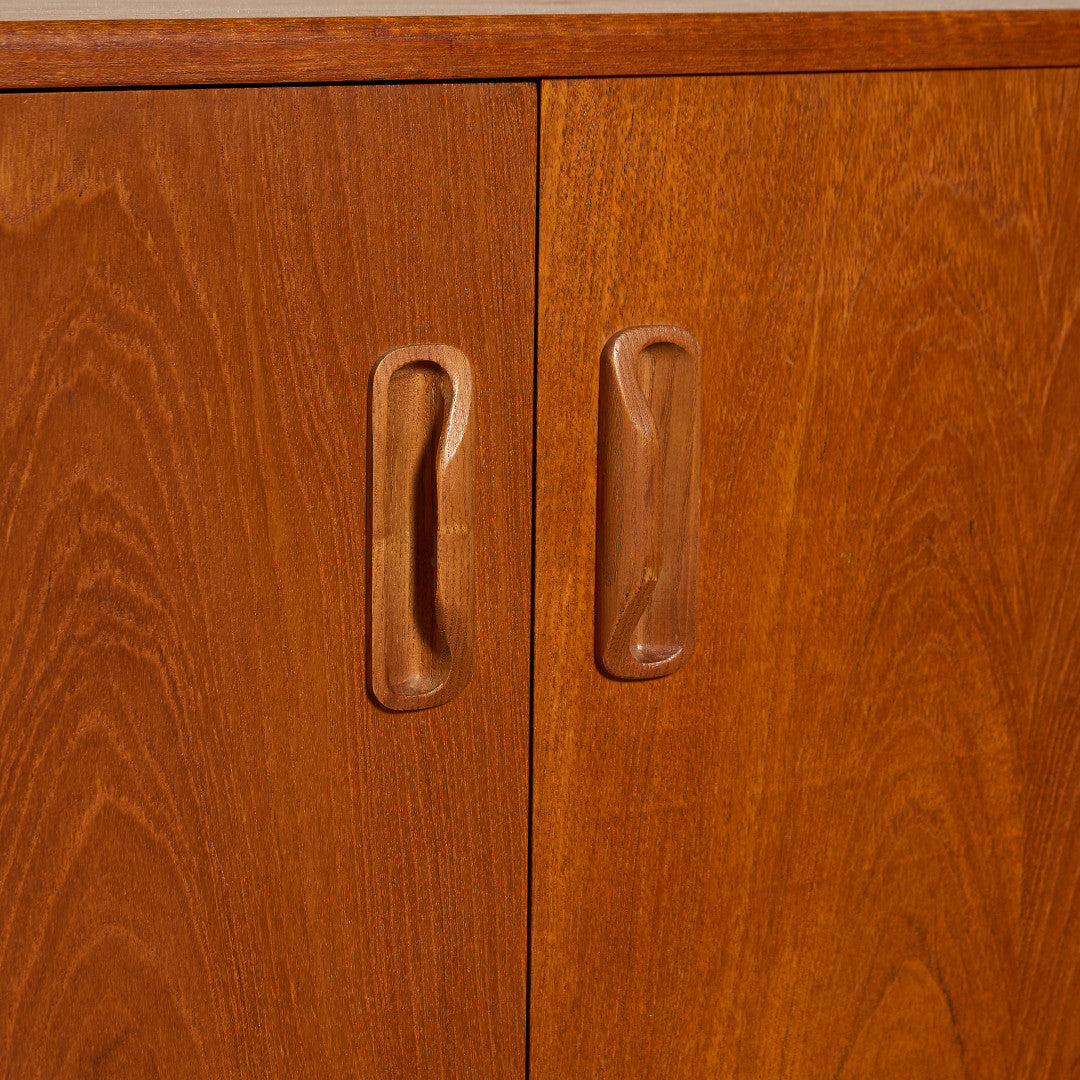 Fresco ヴィンテージ サイドボード カスタム アイアン ヘアピンレッグ