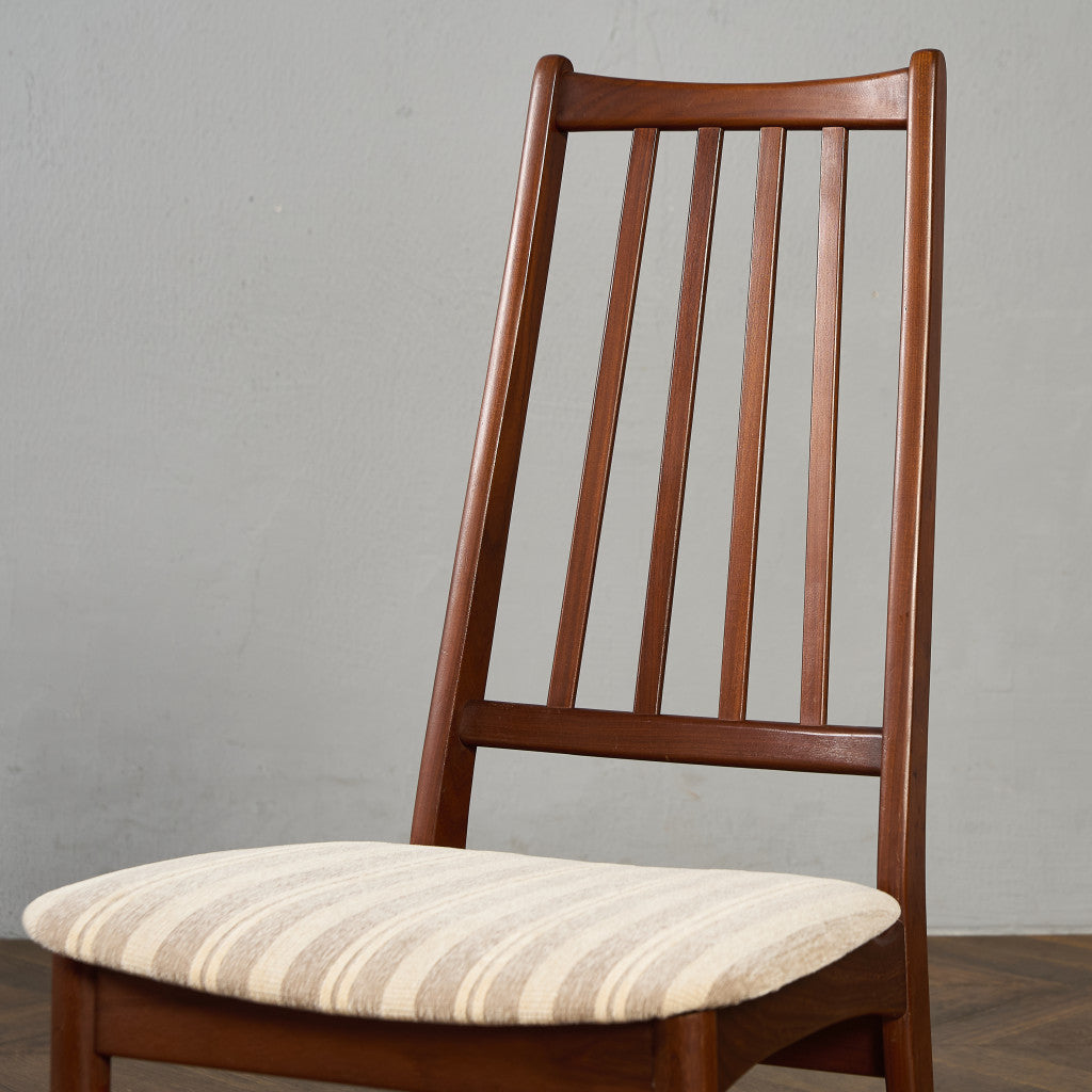 ヴィンテージ スラットバックチェア 座面張替え済み