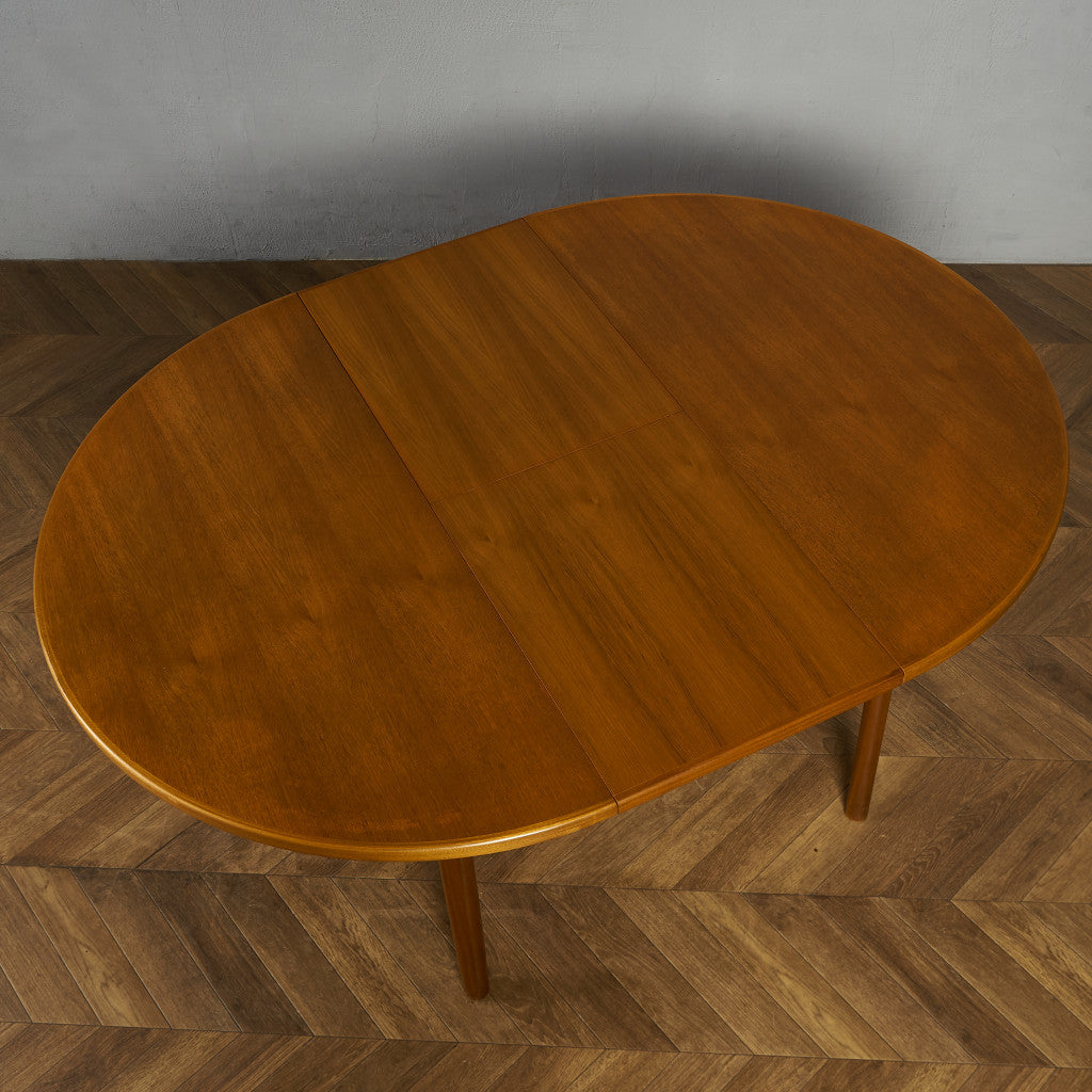 エクステンション ラウンドダイニングテーブル / 天板再塗装済み