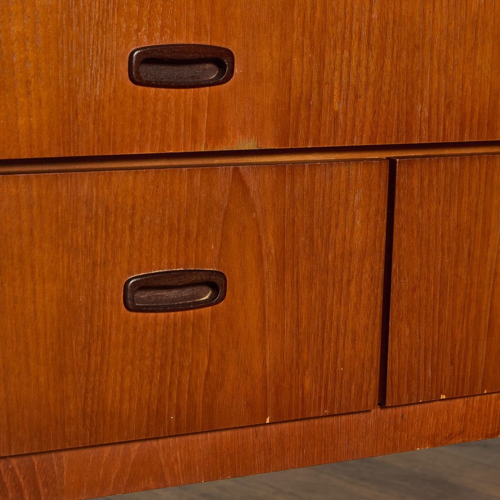 イギリス ヴィンテージ サイドボード ワイド チェスト