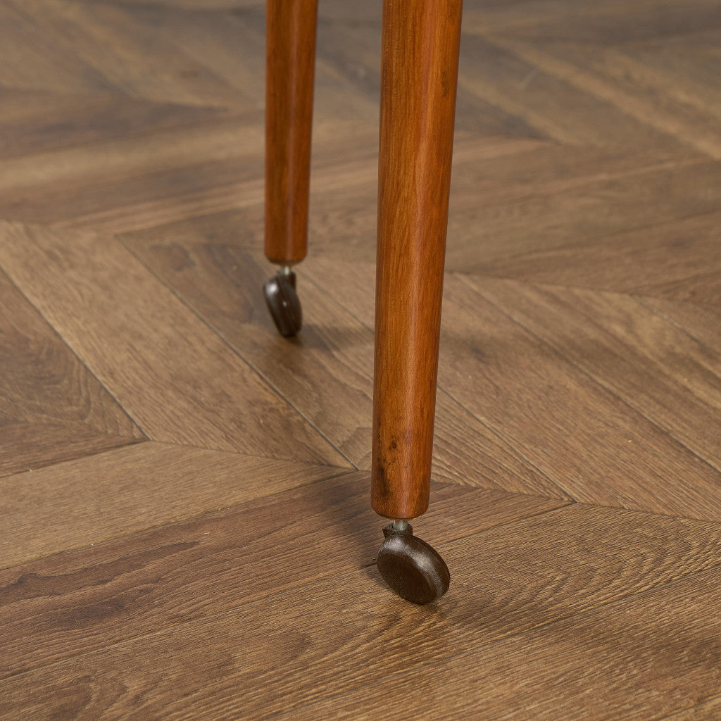 Novy Domov ヴィンテージ ネストテーブル