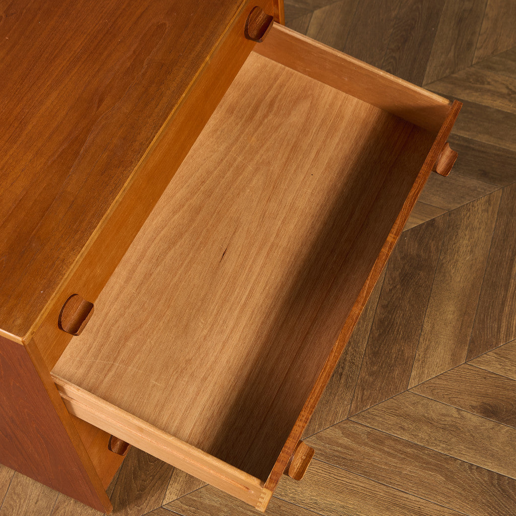 ヴィンテージ 4段 チェスト