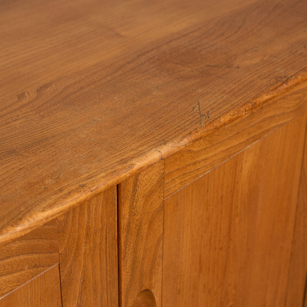 ウィンザー サイドボード