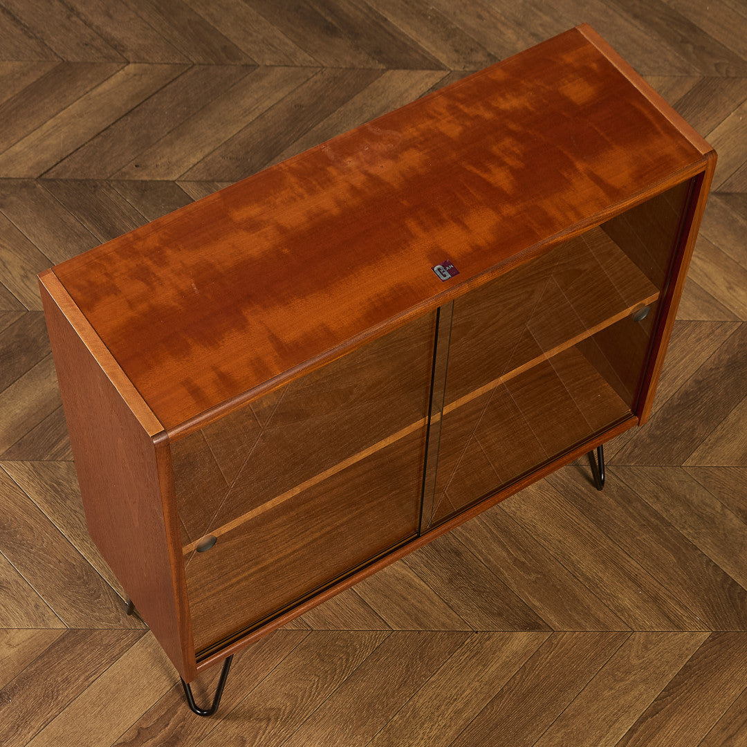 ヴィンテージ ガラスブックケース  カスタム アイアンヘアピンレッグ