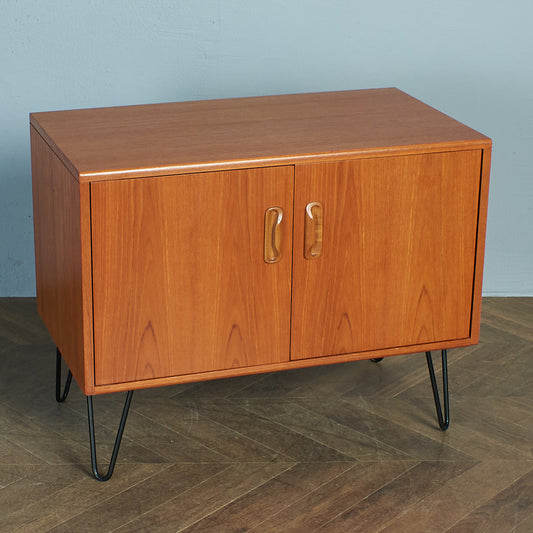 Fresco サイドキャビネット / カスタム アイアンヘアピンレッグ