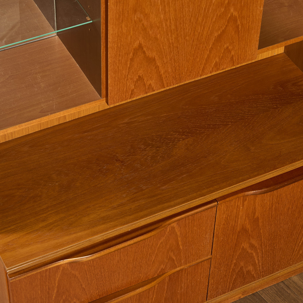 A Quinn (Sales) Ltd ヴィンテージ ウォールユニット