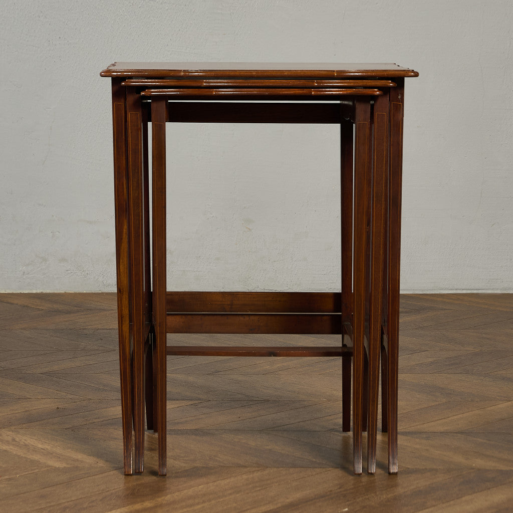 英国 クラシック ネストテーブル