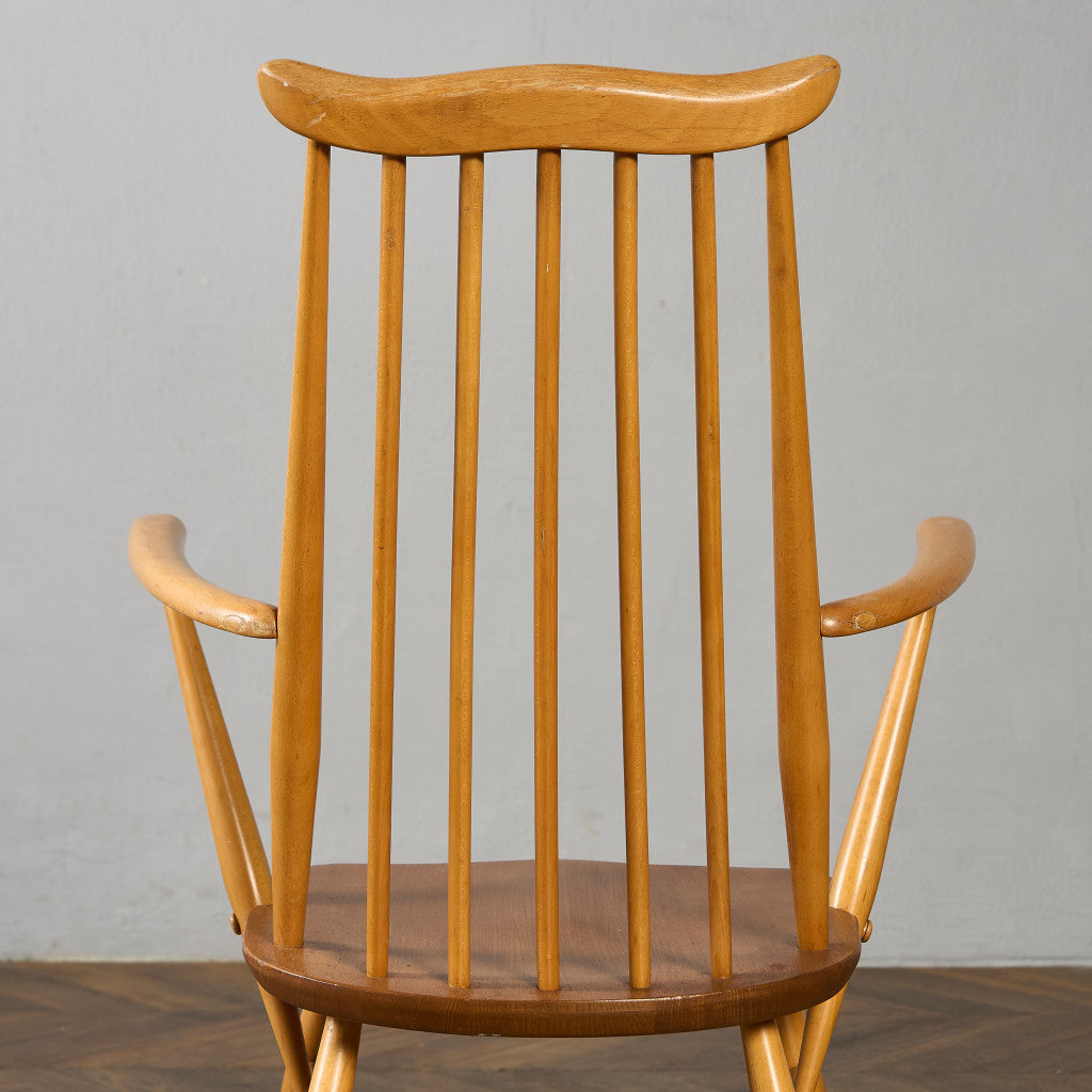 アーコールゴールドスミスアームチェア アーコール Ercolゴールドスミス アームチェア｜アンティーク家具