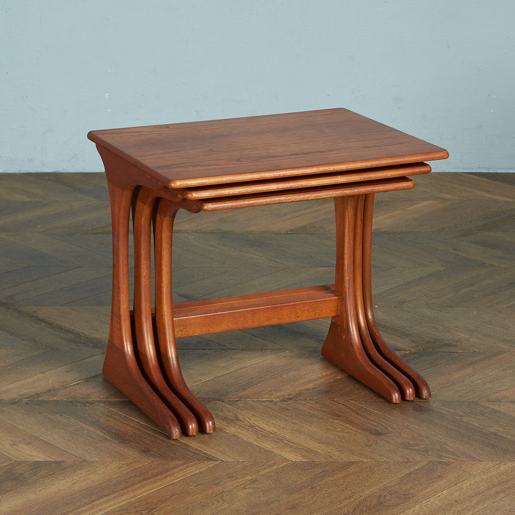 Jentique ヴィンテージ ネストテーブル サイドテーブル ナイトテーブル Jentique ヴィンテージ ネストテーブル サイドテーブル ナイト