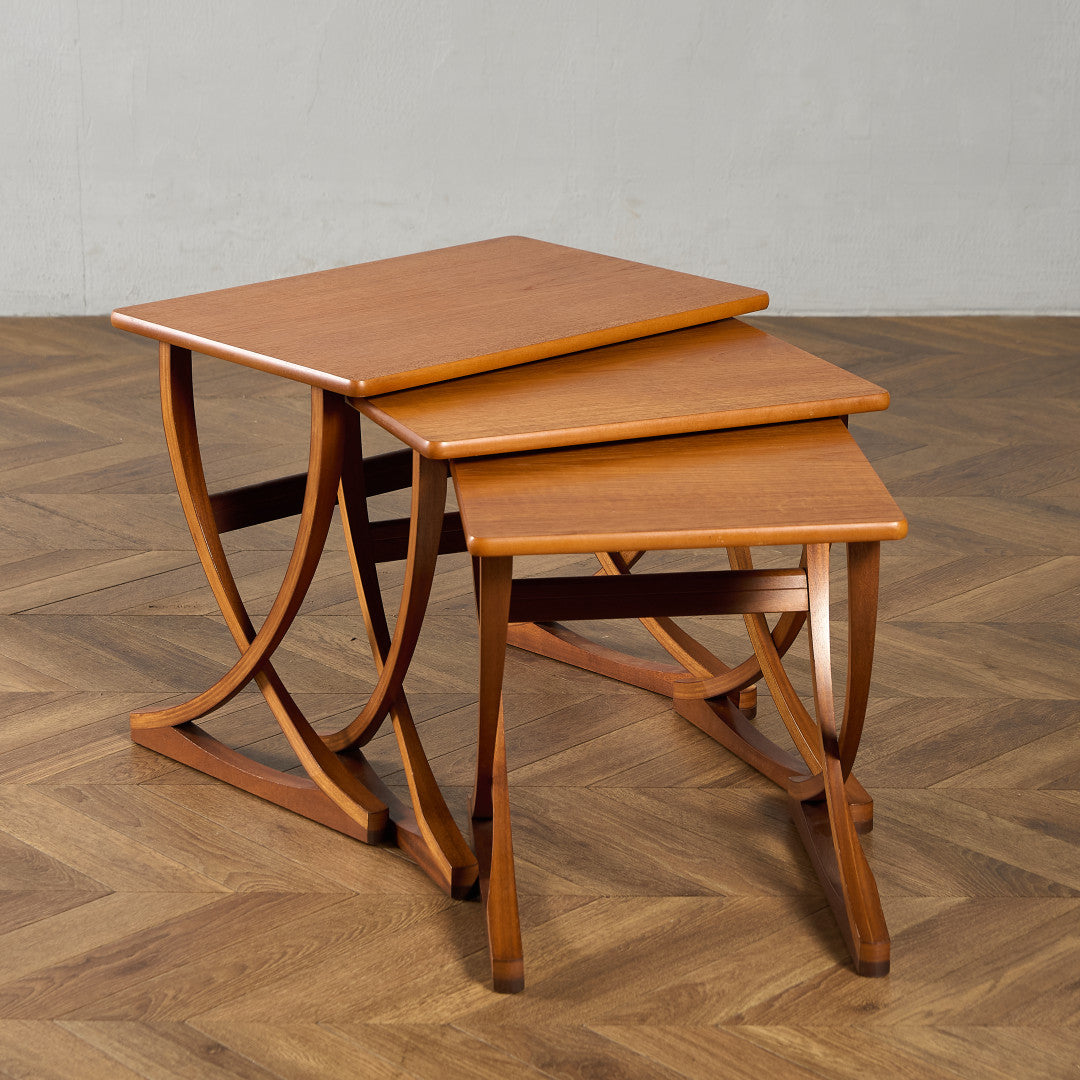 ネイサン Nathan ネストテーブル #96726