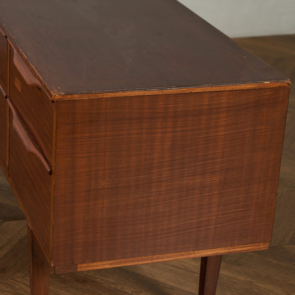 イギリス ヴィンテージ サイドボード