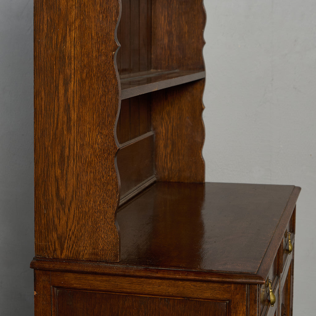 英国 クラシック ウェルシュドレッサー  食器棚