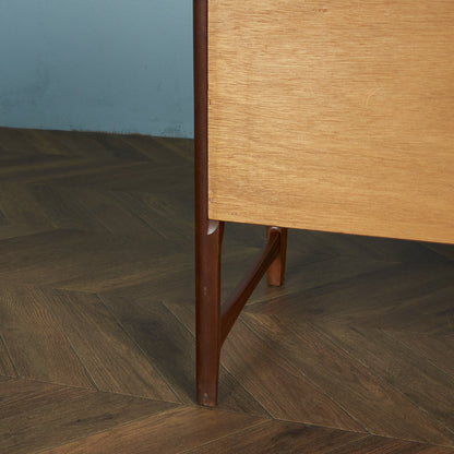 十字扉 ヴィンテージ サイドボード