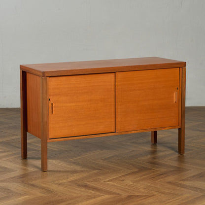 英国 ヴィンテージ キャビネット