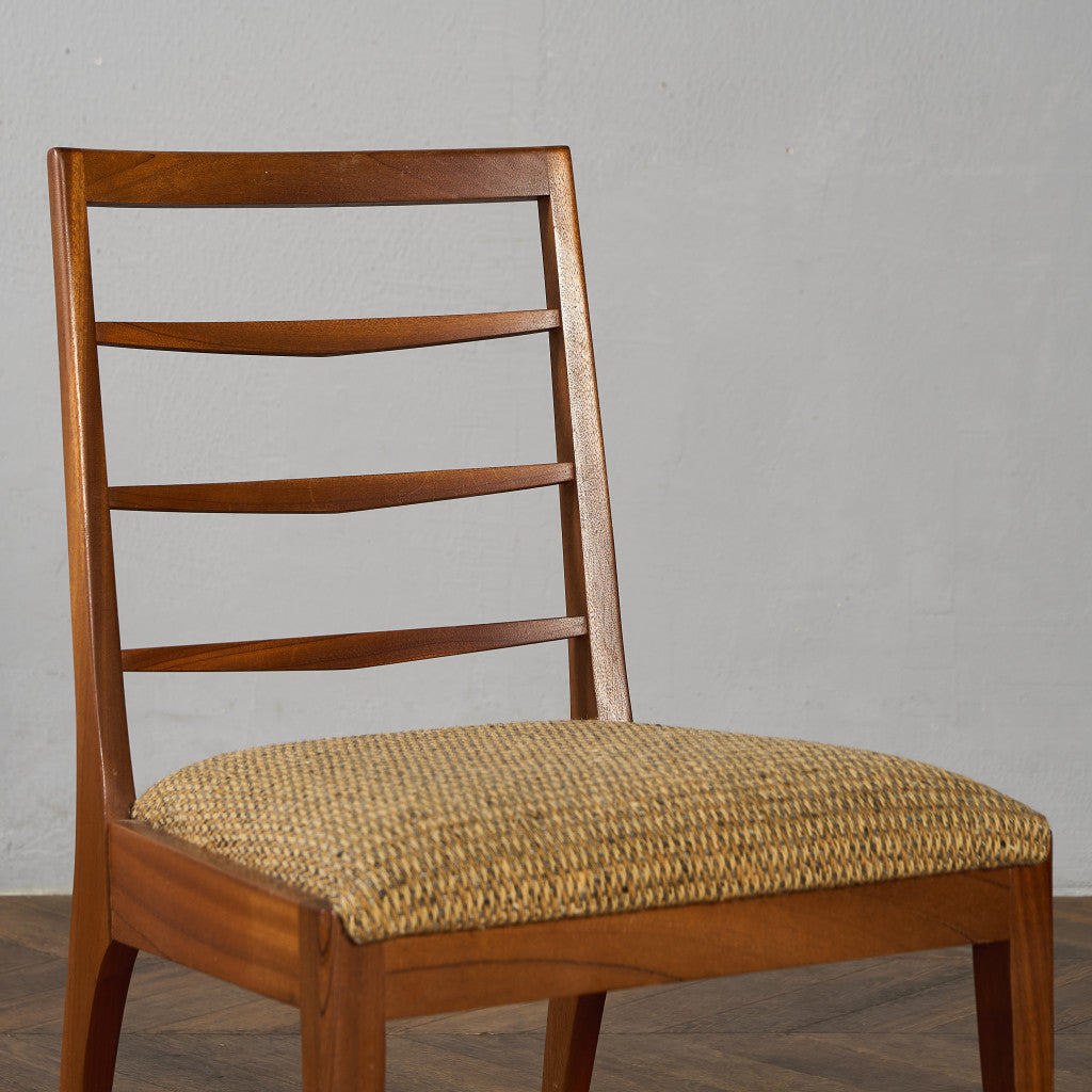 Dunvegan ダイニングチェア