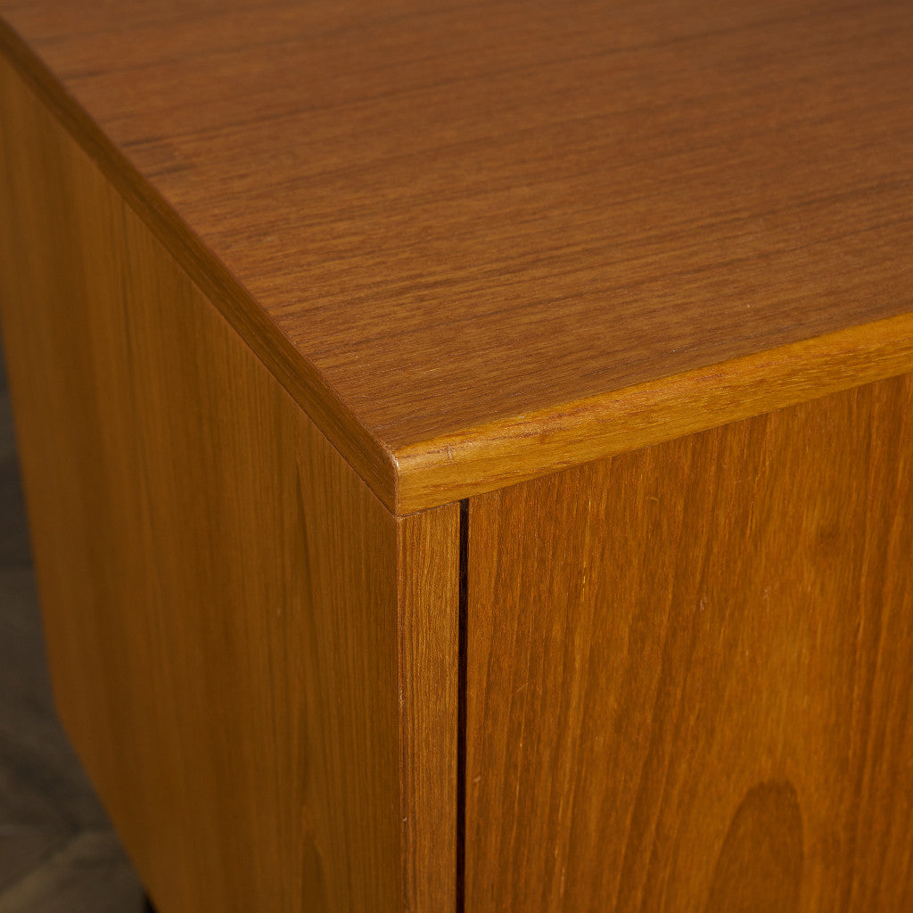 ジープラン G-PLAN Fresco サイドキャビネット (カスタム アイアン