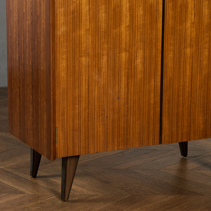 ヴィンテージ ワードローブ