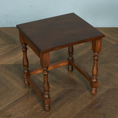 British classic oak nesting table #81756