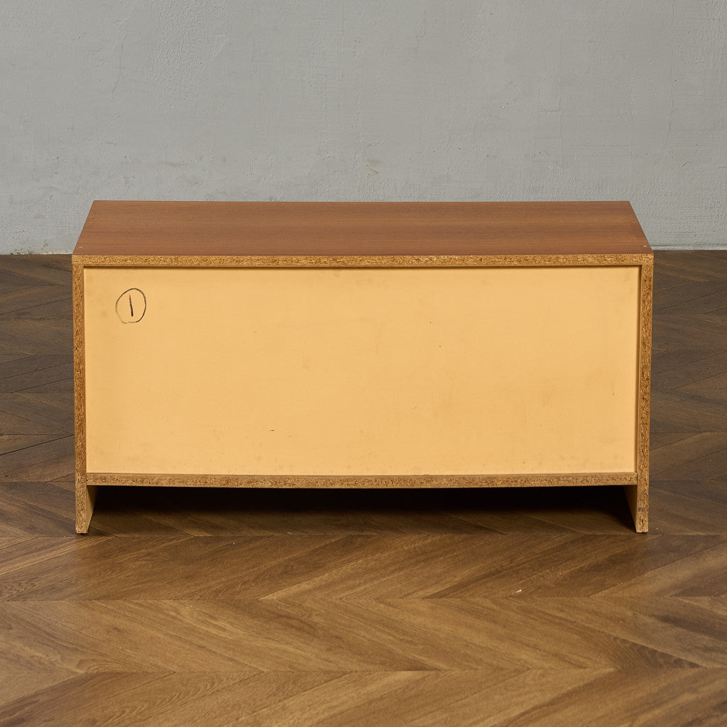 英国 ヴィンテージ キャビネット