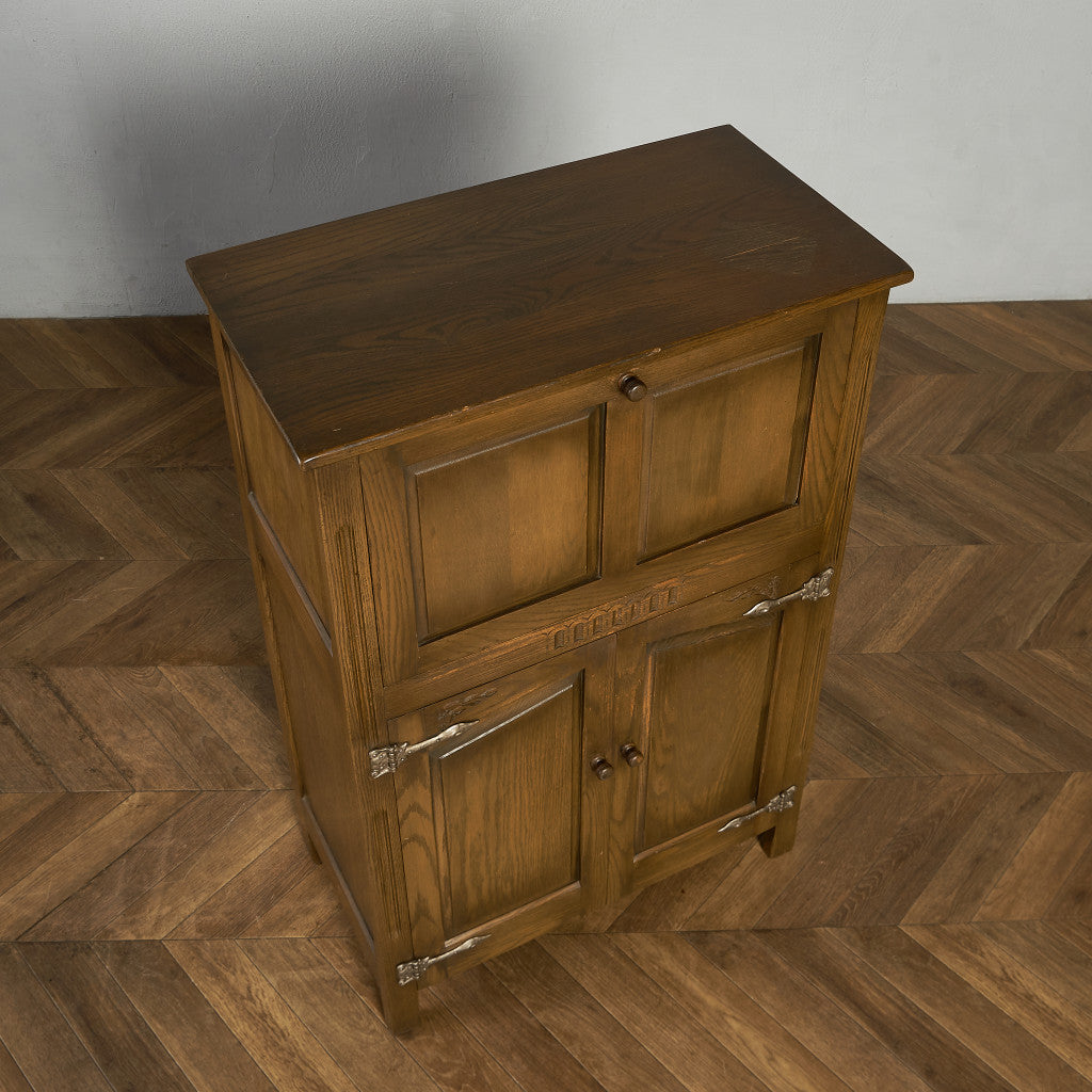 Webber Furniture Croydon Range ボトルラック キャビネット