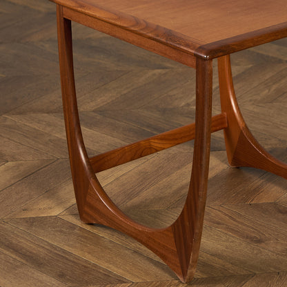 Astro ネストテーブル