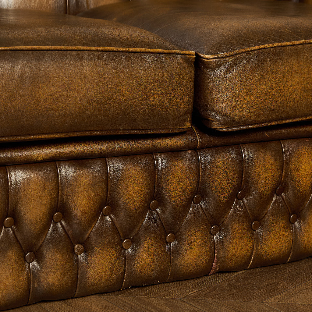 英国 クラシック チェスターフィールド ソファ