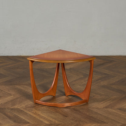 ヴィンテージ ガラストップ ネスト コーヒーテーブル