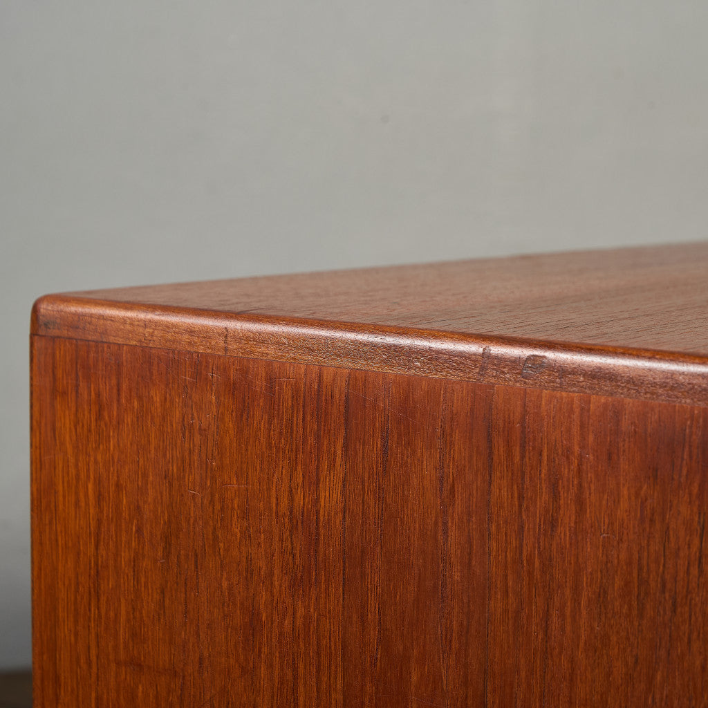 Fresco ヴィンテージ サイドボード