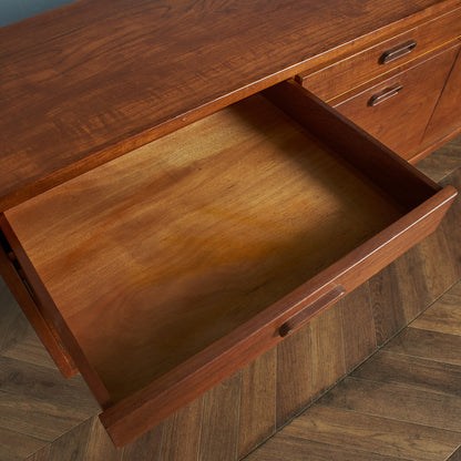 ヴィンテージ サイドボード