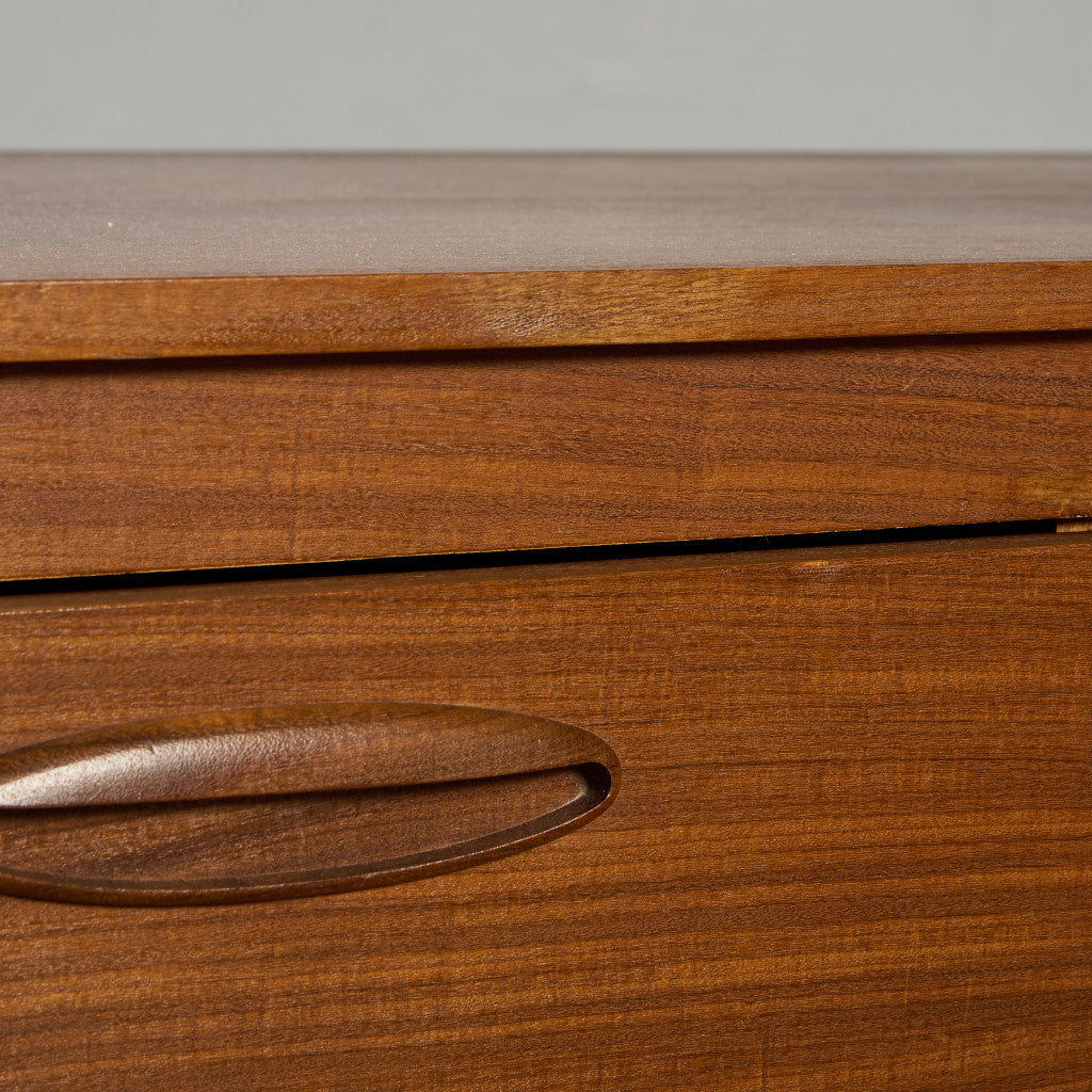 ホームウォージー ギャランティード ファニチャー Homeworthy guaranteed furniture ヴィンテージ サイドボード #89567