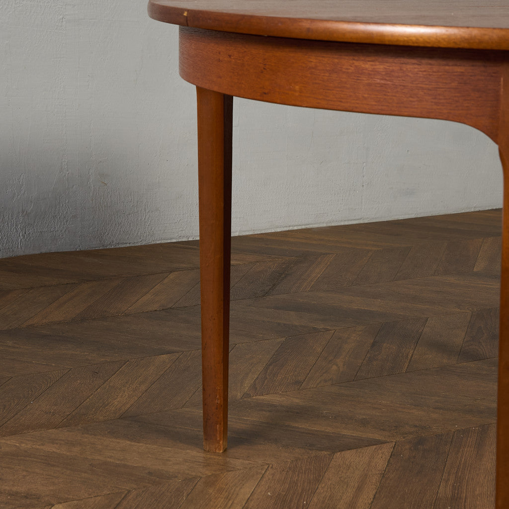 エクステンション ラウンド ダイニングテーブル