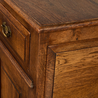 英国 クラシック キャビネット