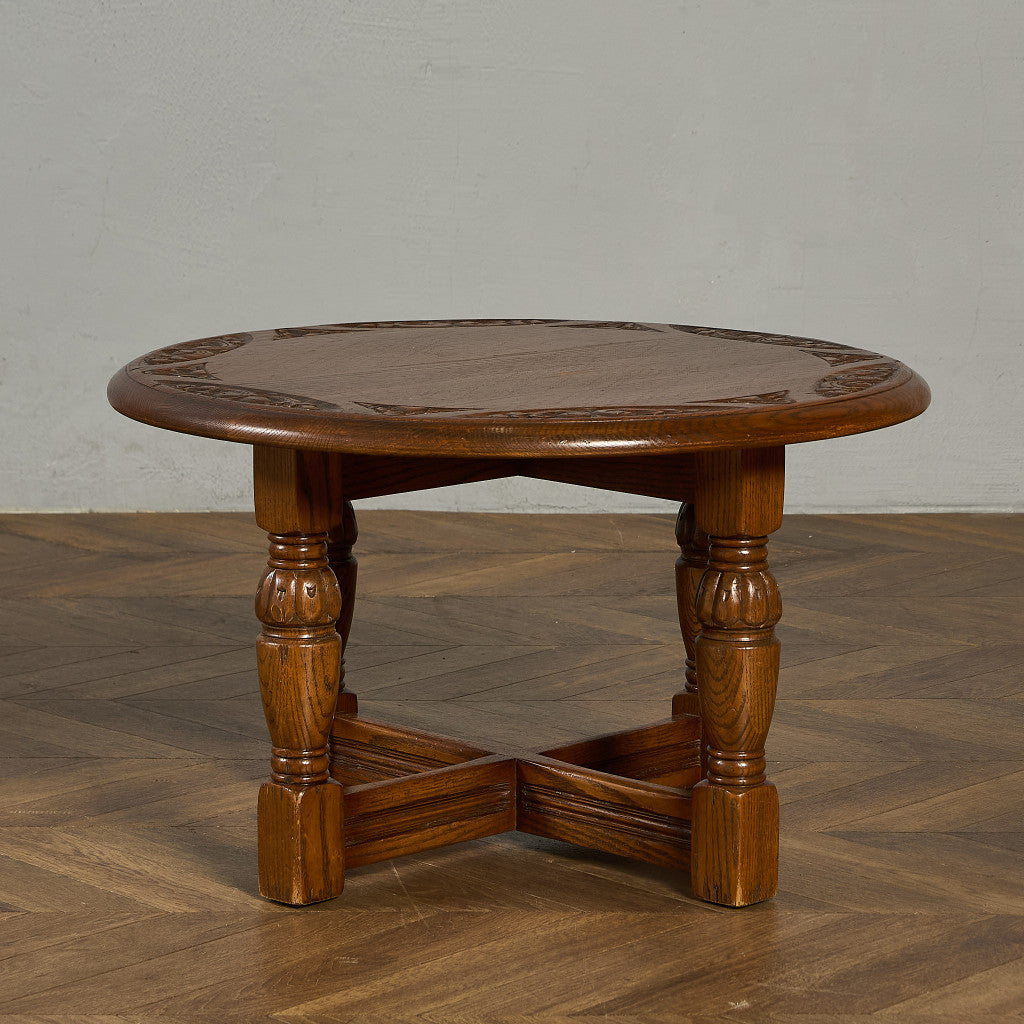 ラウンド コーヒーテーブル