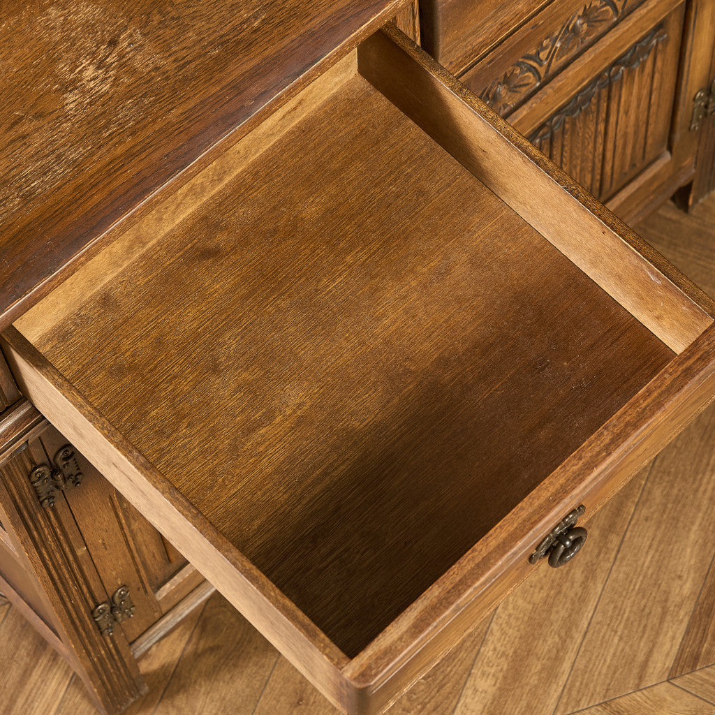 オーク材 ウェルシュドレッサー