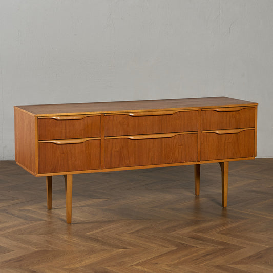 イギリス ヴィンテージ サイドボード