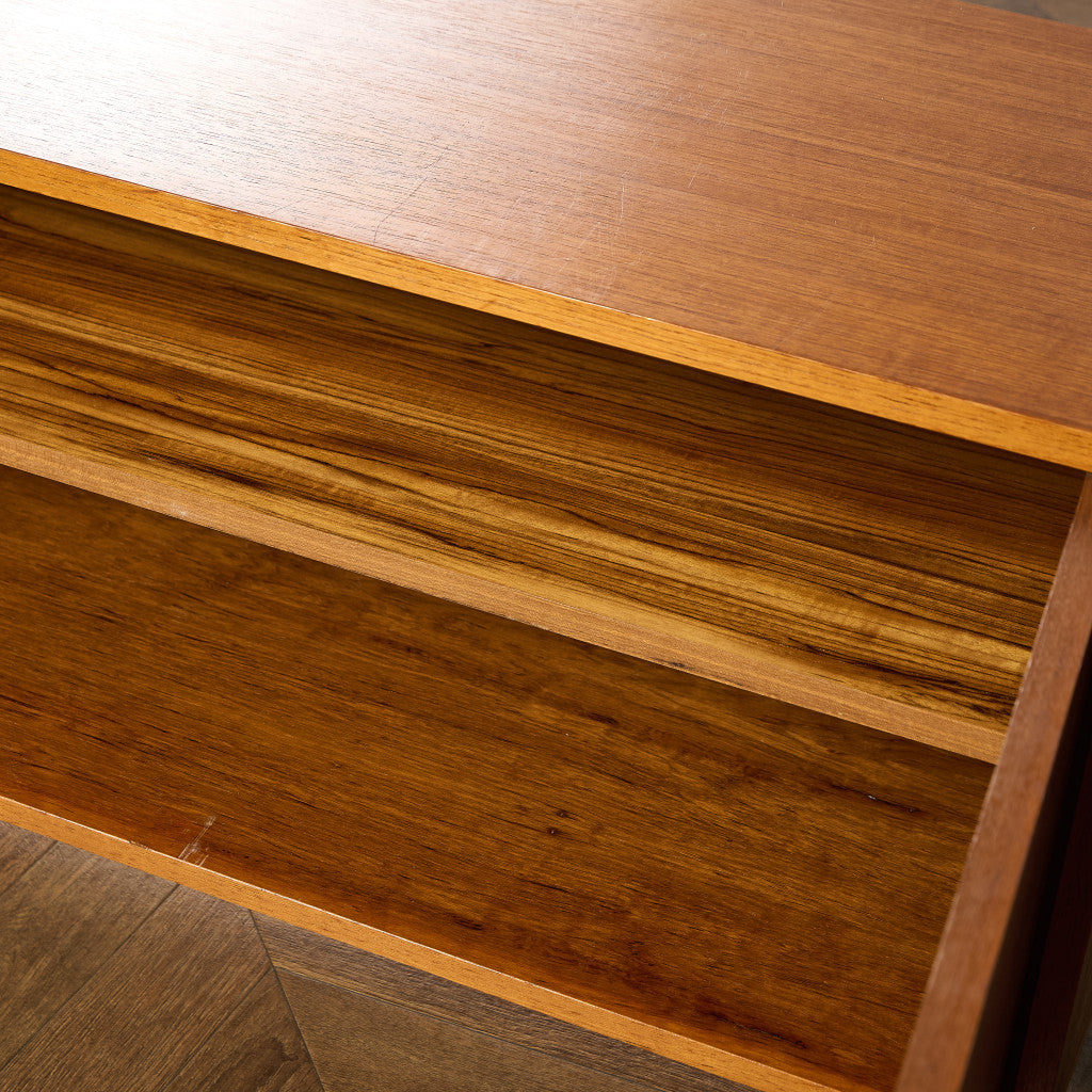 英国 ヴィンテージ キャビネット