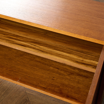 英国 ヴィンテージ キャビネット